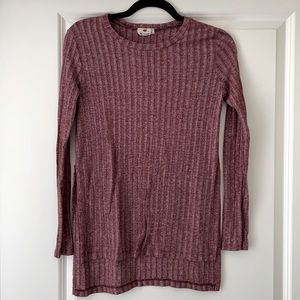 Long sleeved split hem